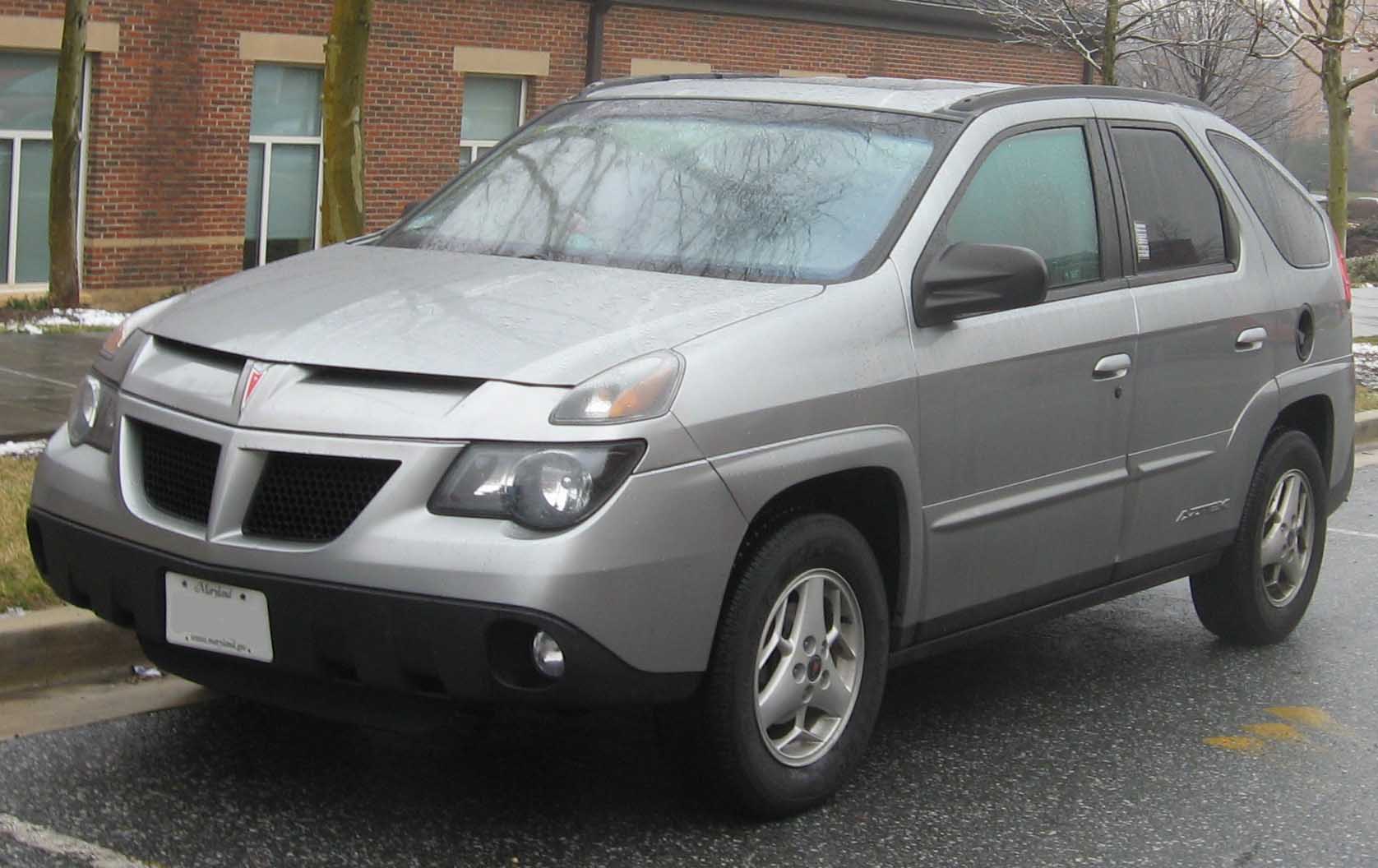 2002-05 Pontiac Aztek.jpg